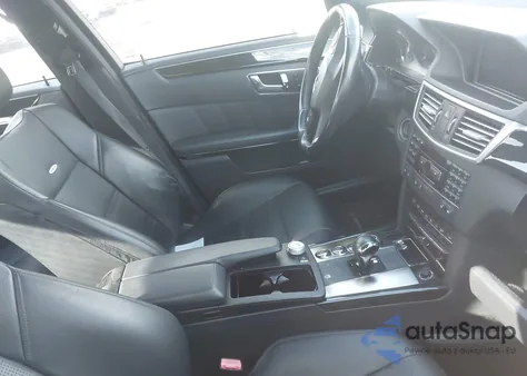 2010 Mercedes-Benz E 63 Amg z USA, uszkodzony, nr VIN WDDHF7HB0AA095578